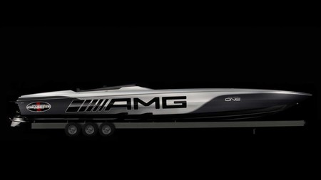 Cigarette Racing 515 Project One
