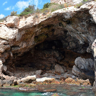 Neandertal y en cuevas, pero sibarita: se descubre que hace 115.000 años ya capturábamos marisco en Cartagena 