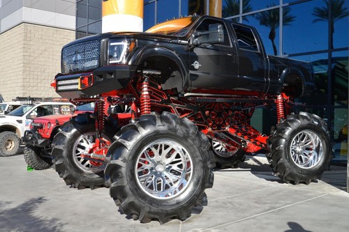 Un paseo por el SEMA Show 2018 en estas 73 imágenes de coches espectaculares