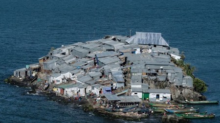 Migingo, una diminuta isla de África que tiene cinco bares y apenas un centenar de habitantes