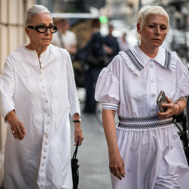 Las mujeres de más de 50 años solo quieren estas sandalias Skechers: parecen chanclas y son muy cómodas si tienes los pies anchos