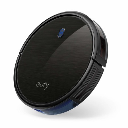 Oferta del día en el robot de limpieza Eufy RoboVac 11S, con cubierta de vidrio templado y un precio de 139,99 euros hasta medianoche en Amazon