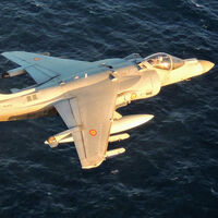 El Harrier que vuela desde el Juan Carlos I pudo ser francés: la historia del avión que nadie en Francia quiso y que pronto solo operará la Armada española