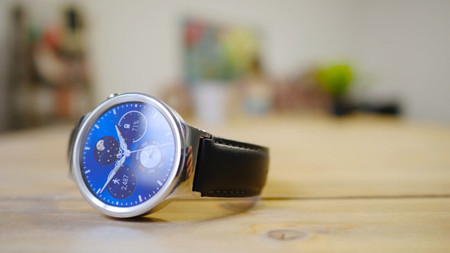 Los Huawei Watch, Moto 360 Gen 2 y otros tantos recibirán Android Wear 2.0 para finales de mes o mayo