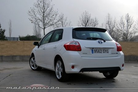 Toyota Auris HSD