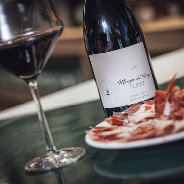 De Calatayud a la mesa: el garnacha aragonés elaborado en la bodega de un maestro del vino que cuesta poco más de 10 euros 