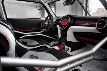 Mini John Cooper Works Gp Concept 14
