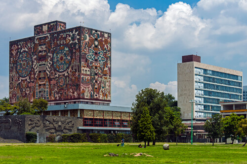 La IA está cambiando la forma de aprender y la UNAM quiere decidir cómo se usa en sus aulas