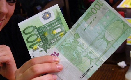 Utilizar mucho efectivo es peligroso: el caso de la nonagenaria coruñesa