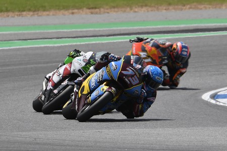 Álex Márquez se pone firme en Japón ante la amenaza a su liderato de las KTM y Brad Binder