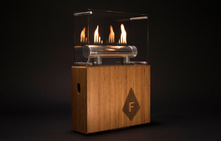 Fireside Audiobox, un altavoz inalámbrico que arde al ritmo de la música