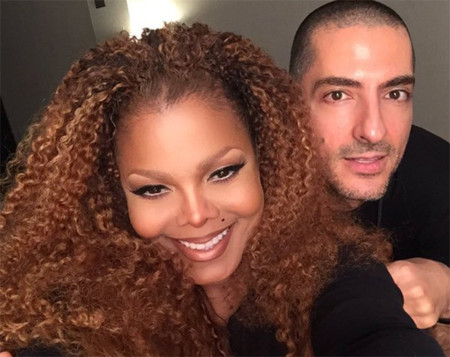 ¿Demasiado tarde para ser madre? Janet Jackson anuncia su primer embarazo a los 49