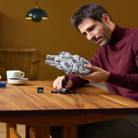 Si eres fan de Star Wars, ahora puedes tener el Halcón Milenario de Lego en casa a su mejor precio hasta la fecha