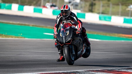 Ducati Panigale V4 Sp2 2022 003