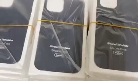 Un vídeo eliminado confirma el 'naming' del iPhone 13 en las supuestas fundas que llevará este modelo