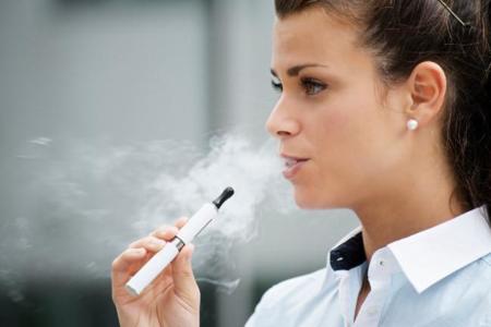 Nuevo informe de la OMS sobre los riesgos de los cigarrillos electrónicos
