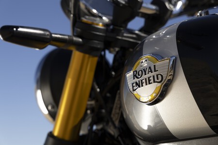 Royal Enfield Bear 650 2025 004
