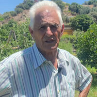 Manuel Bonilla, agricultor de 82 años: "La juventud no quiere trabajar en el campo, pero aunque sea duro no se puede perder la tradición" 