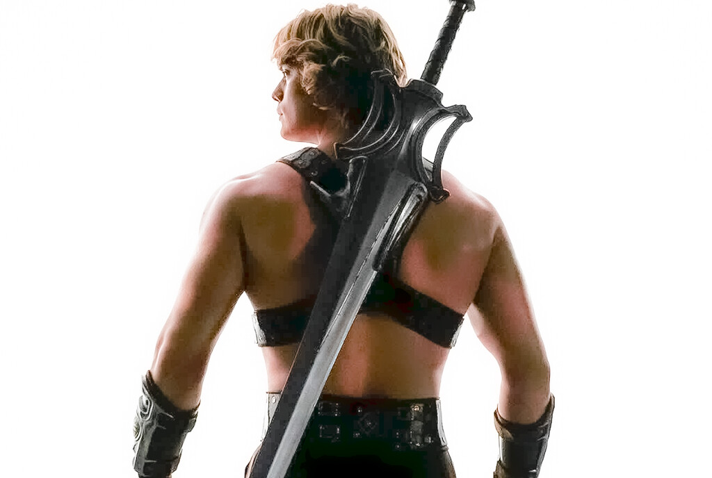 De espaldas y a contraluz, la primera imagen de He-Man en la nueva película de Masters del Universo no enseña mucho, pero entusiasma a los fans. Noticias en tiempo real