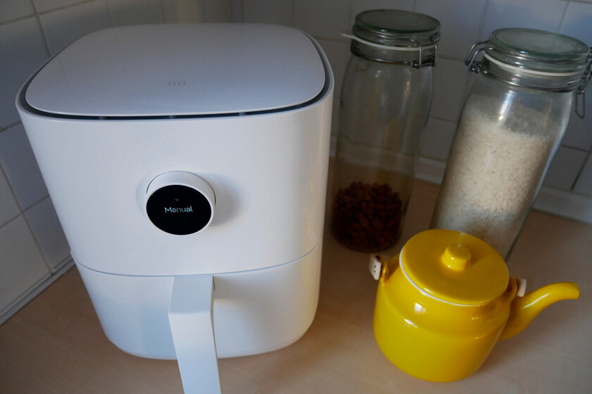 This feature of your air fryer allows you to defrost food easily this
