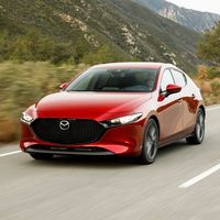 Mazda llama a revisión al Mazda 3 2019 en México por problemas con birlos