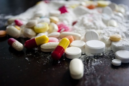 Sanidad quita el precio mínimo de los fármacos, ¿pastillas por pocos céntimos?