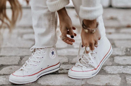 Zapatillas en oferta hoy: desde Vans a Converse, pasando por Adidas