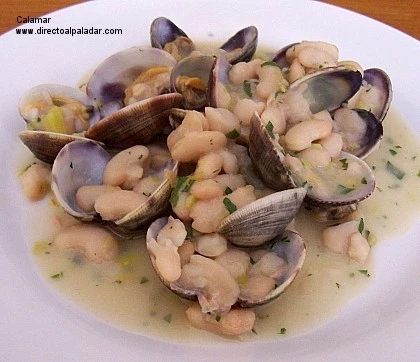 Pochas con almejas, o fabes con almejas...