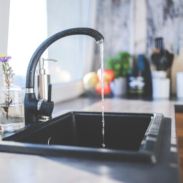 Lidl lanza mañana el escurreplatos más completo, compacto y barato 