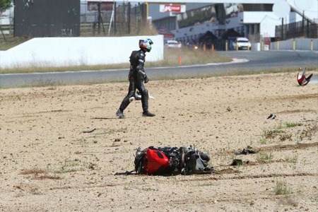 Desarmando una Ducati 1199 Panigale en segundos