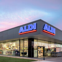 Mañana llega a Aldi (y rebajada) esta baliza V16 homologada para cumplir la nueva normativa de la DGT