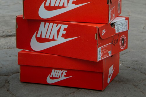 Nike arranca la mayor liquidación en su outlet de rebajas: todas las zapatillas, camisetas y más al 50% de descuento  