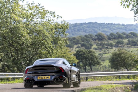 Aston Martin Vanquish