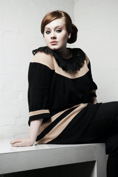 ¿Que Adele tiene novio? ¿Y que él se va a declarar en su cumple?