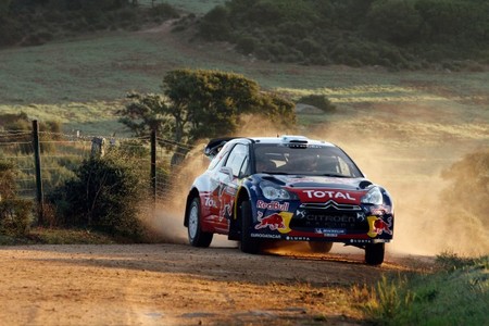 Rally de Cerdeña 2012: Mikko Hirvonen líder en solitario, Petter Solberg abandona