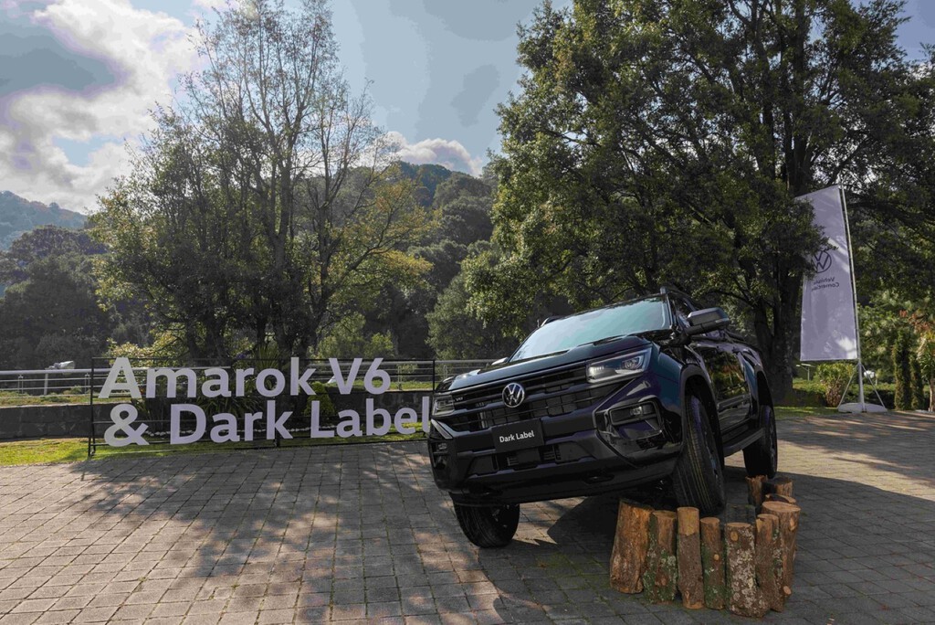 Volkswagen Amarok 2026 estrena motor V6, tiene más torque que muchos deportivos y es más práctico que una SUV 