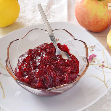 Compota o salsa de arándanos rojos frescos (cranberries): receta rápida en 20 minutos para platos dulces o salados