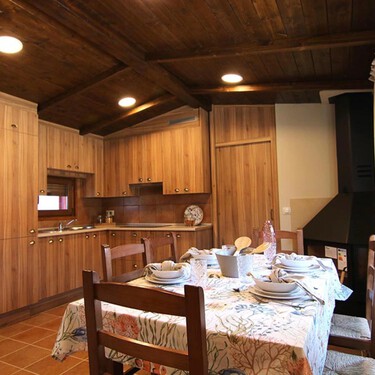 La casa prefabricada que triunfa en España gracias a su diseño rústico y natural