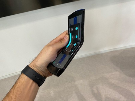 El Motorola Razr 5G plegable se filtra dejando al descubierto una cámara dual, 256GB de memoria y más