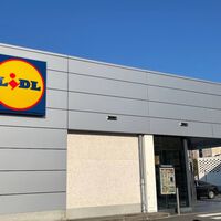 El lunes 5 de octubre llega a Lidl (por 12,99 euros) la solución para conectar tus aparatos en la terraza sin depender de enchufes 