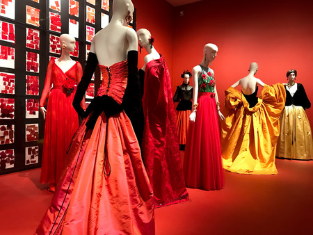 El sueño del diseñador se hace realidad: abre el Museo de Yves Saint Laurent en París 