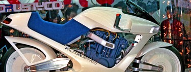 40 anos atrás, a Suzuki quis revolucionar o mundo com uma moto sem corrente, sem garfo e sem amortecedores. Foi um fracasso total 