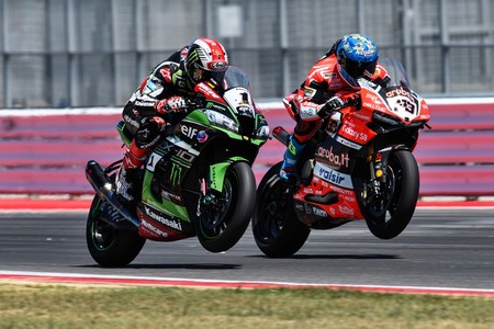 Marco Melandri Sbk San Marino 2017 2