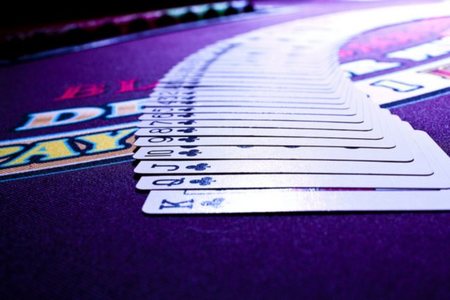 Parla abre una bolsa de trabajo con empleos para Eurovegas
