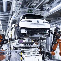 California quiere baterías de coches eléctricos garantizadas por ley en 2026: un 80% de capacidad en 15 años o 240.000 km 