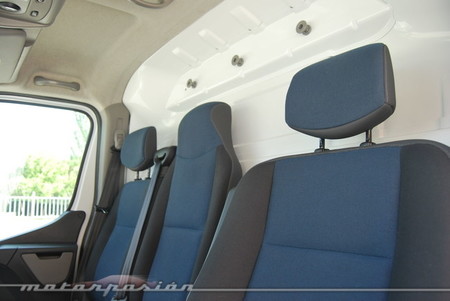Nissan NV400