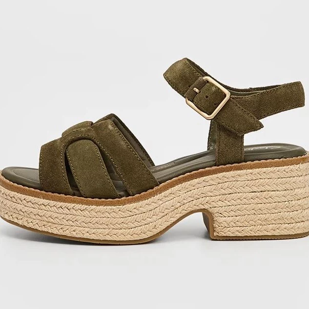 Clarks
COLEDALE - Sandalias con plataforma - verde oliva