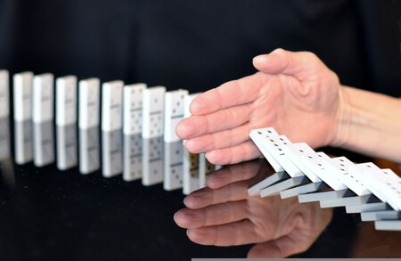 Domino 665547 1280