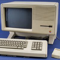 Compró 7.000 ordenadores Apple para revenderlos, pero la compañía de Steve Jobs los enterró en un vertedero