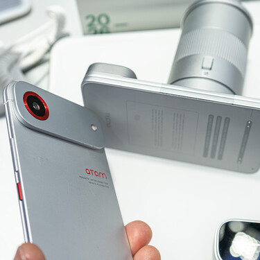 He probado el móvil modular que se convierte en un puzzle si se cae al suelo. Y aun así tiene sentido 